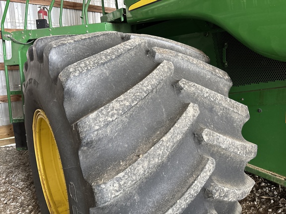 Used 2005 John Deere 9660 STS Combines at Koenig Equipment in Anna, OH - Photo30