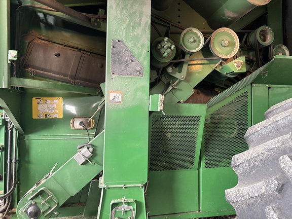 Used 2005 John Deere 9660 STS Combines at Koenig Equipment in Anna, OH - Photo20