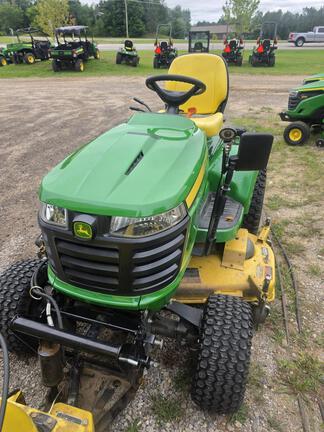 Photo of 2013 John Deere X739