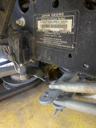 Photo of 2013 John Deere X739