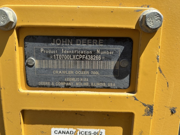 Photo of 2023 John Deere 700L