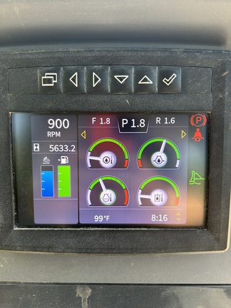 2023 John Deere 700L