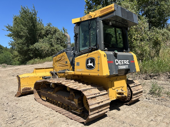 2023 John Deere 700L