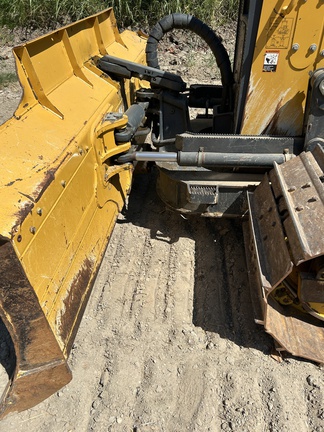 2023 John Deere 700L