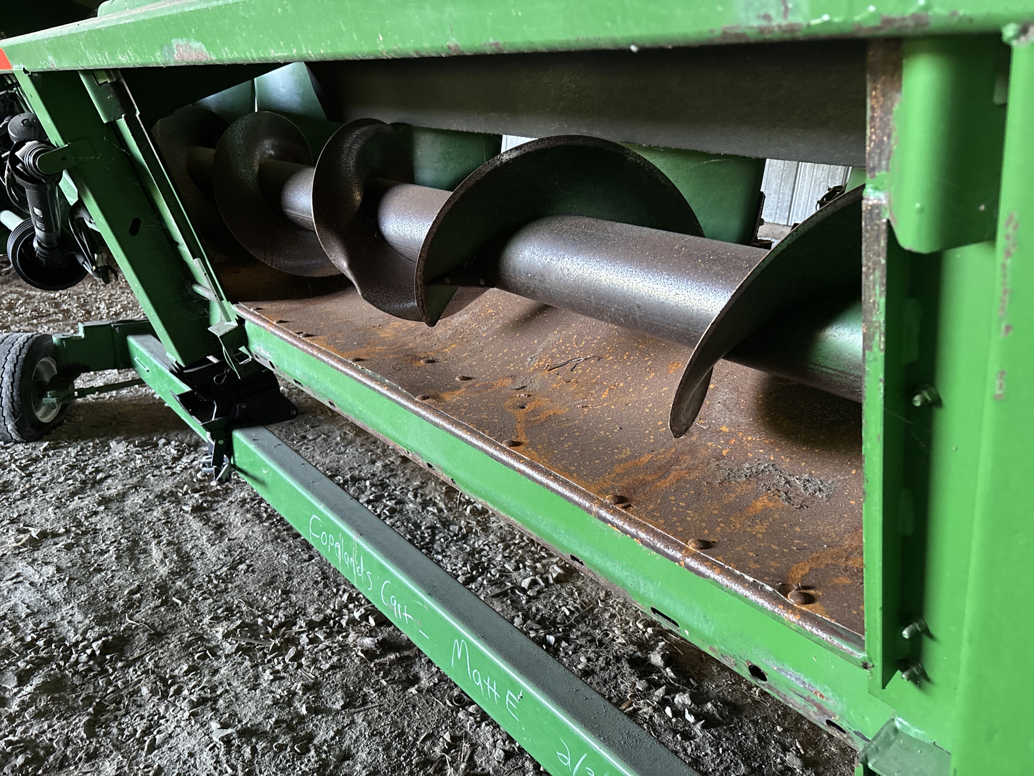 Used 2005 John Deere 893 Corn and Row Crop headers at Koenig Equipment in Franklin, IN - PhotoXL3