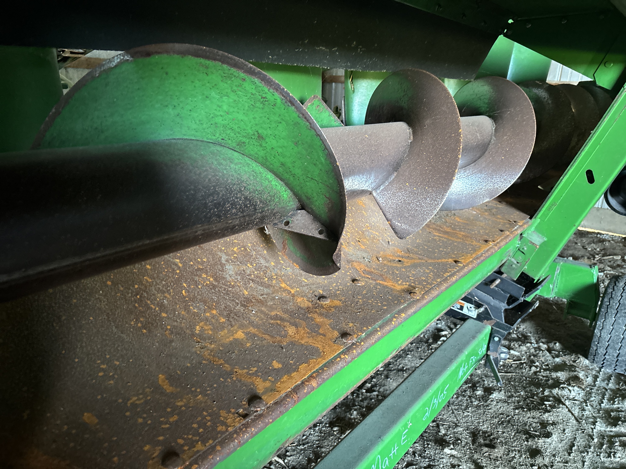 Used 2005 John Deere 893 Corn and Row Crop headers at Koenig Equipment in Franklin, IN - PhotoXL21