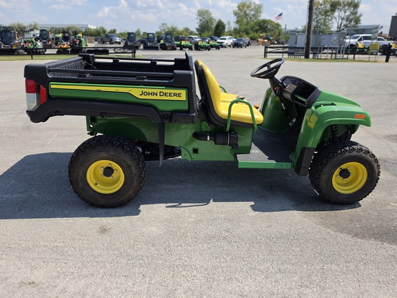 2025 John-Deere TX 4X2