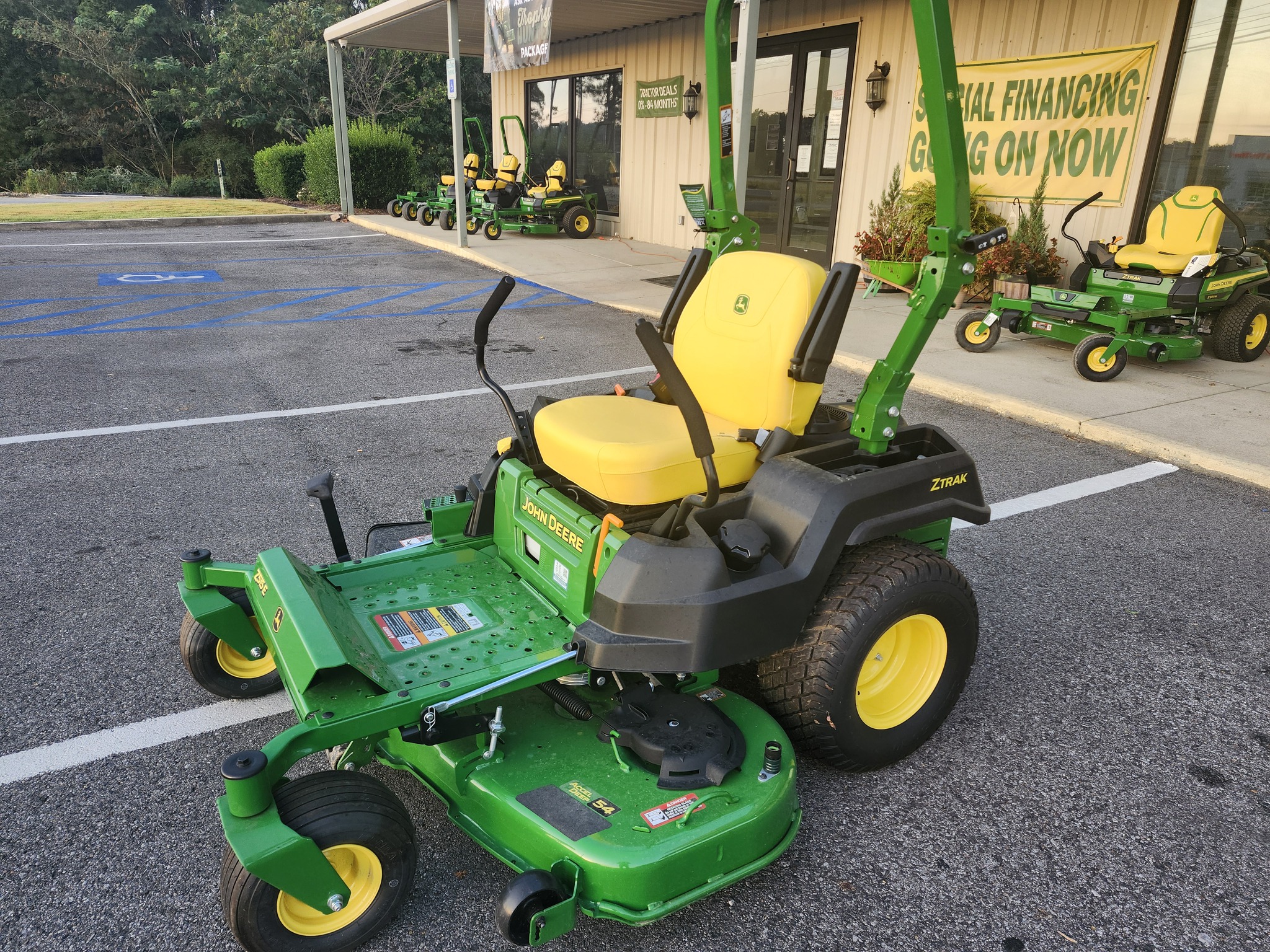 2023 John Deere Z960M | TriGreen Equipment