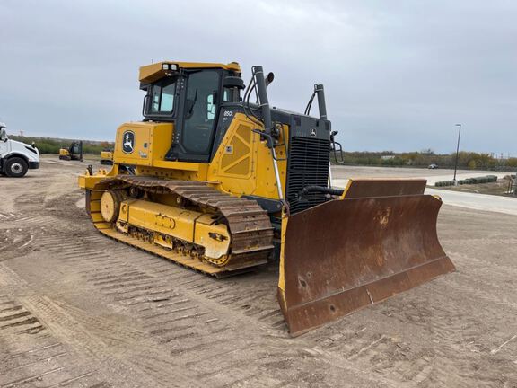 2024 John Deere 850L