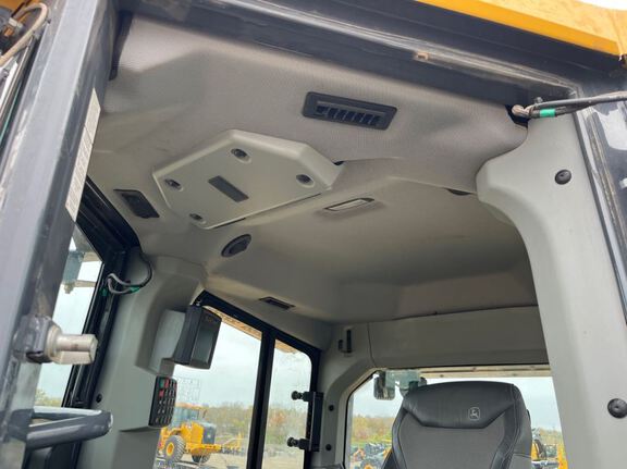 2024 John Deere 850L