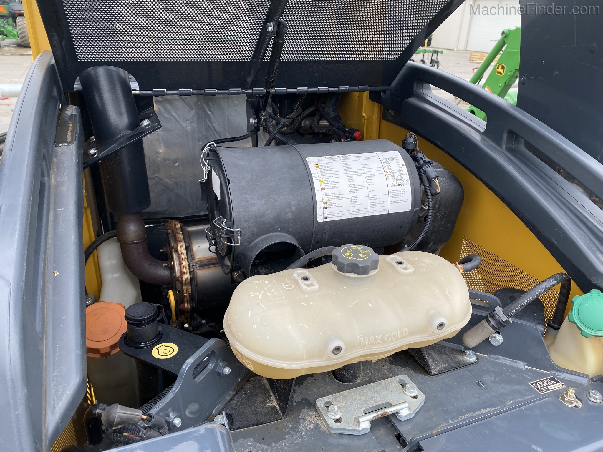 2014 John Deere 326E Image 7