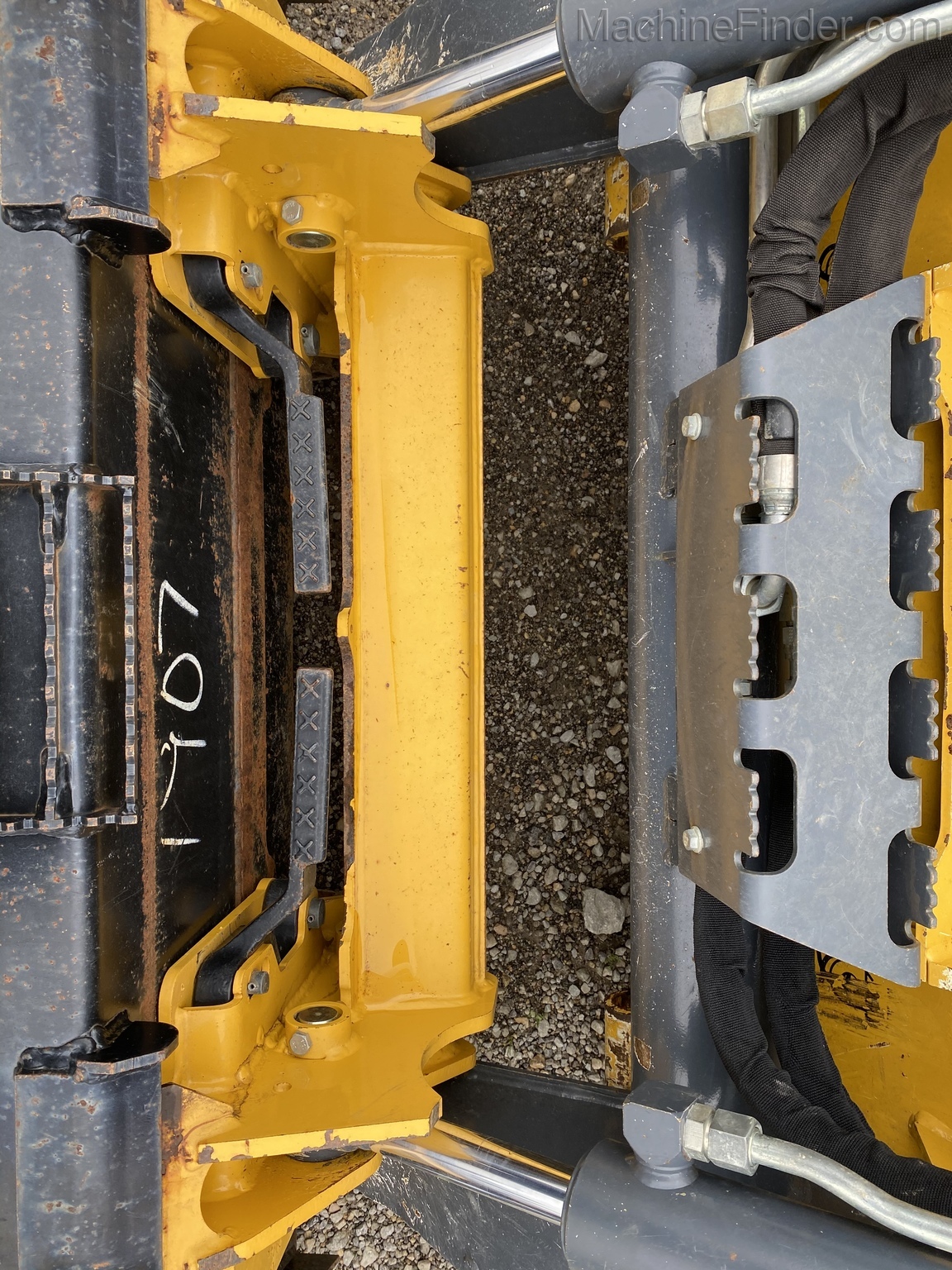 2014 John Deere 326E Image 6