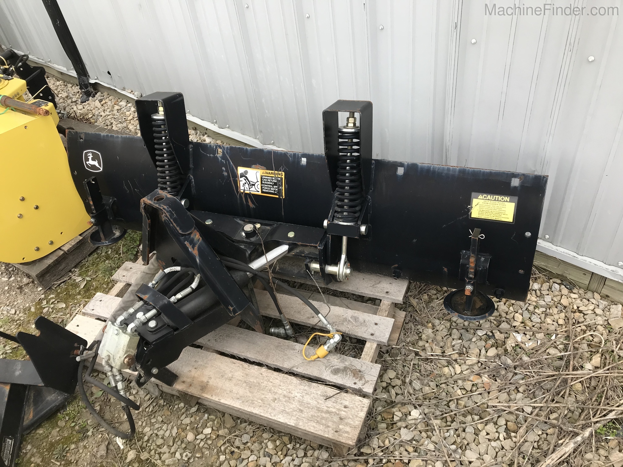 2014 John Deere 366 Image 2