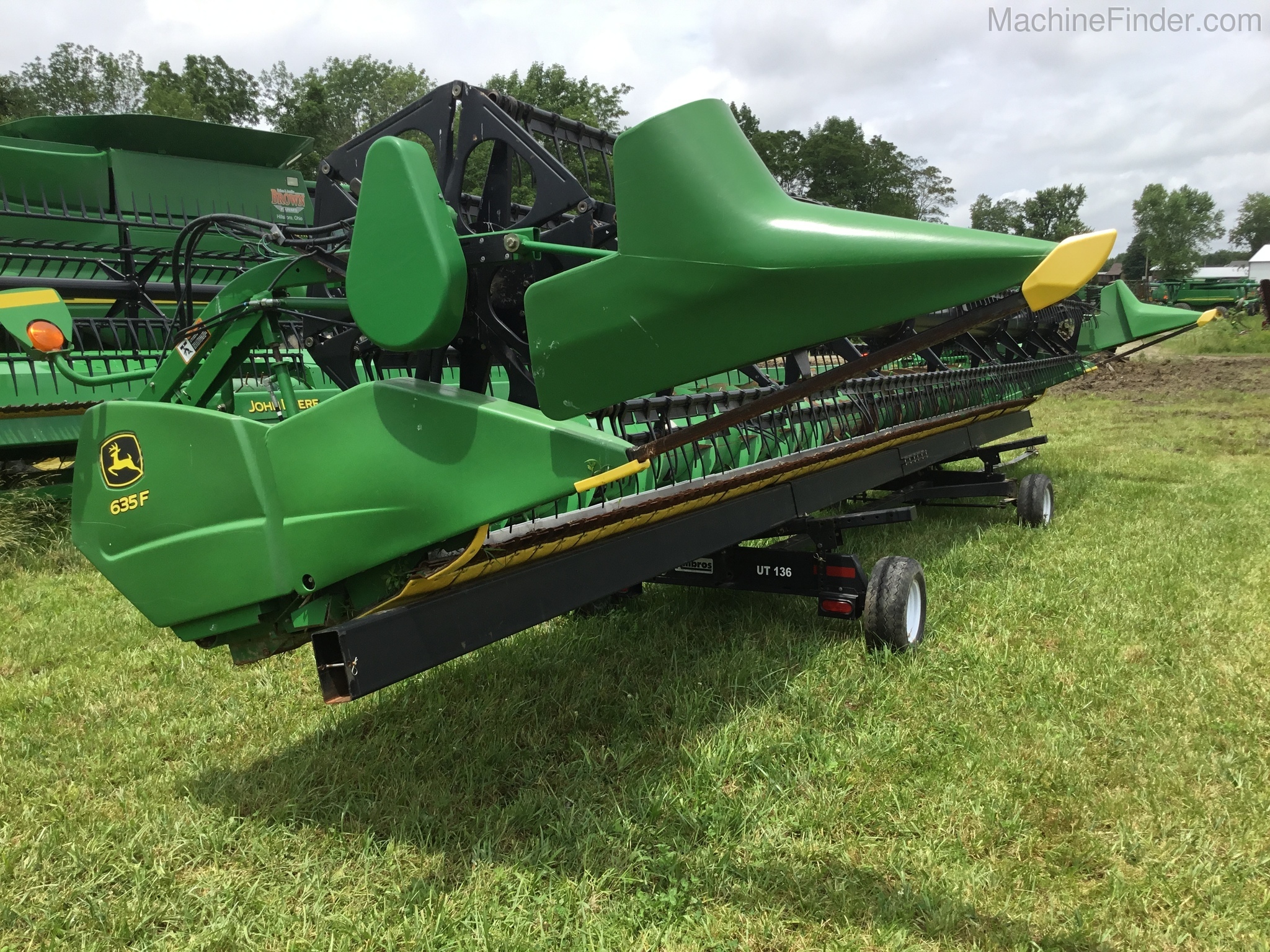 2009 John Deere 635F Image 9