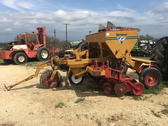 Vermeer No Till Drill Image 2