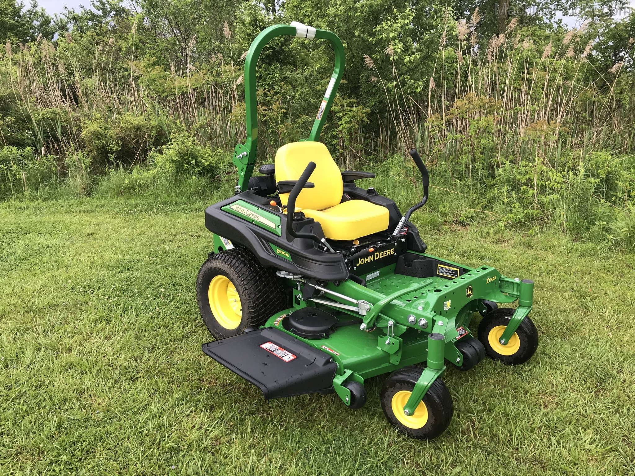 2019 John Deere Z930M Image 2