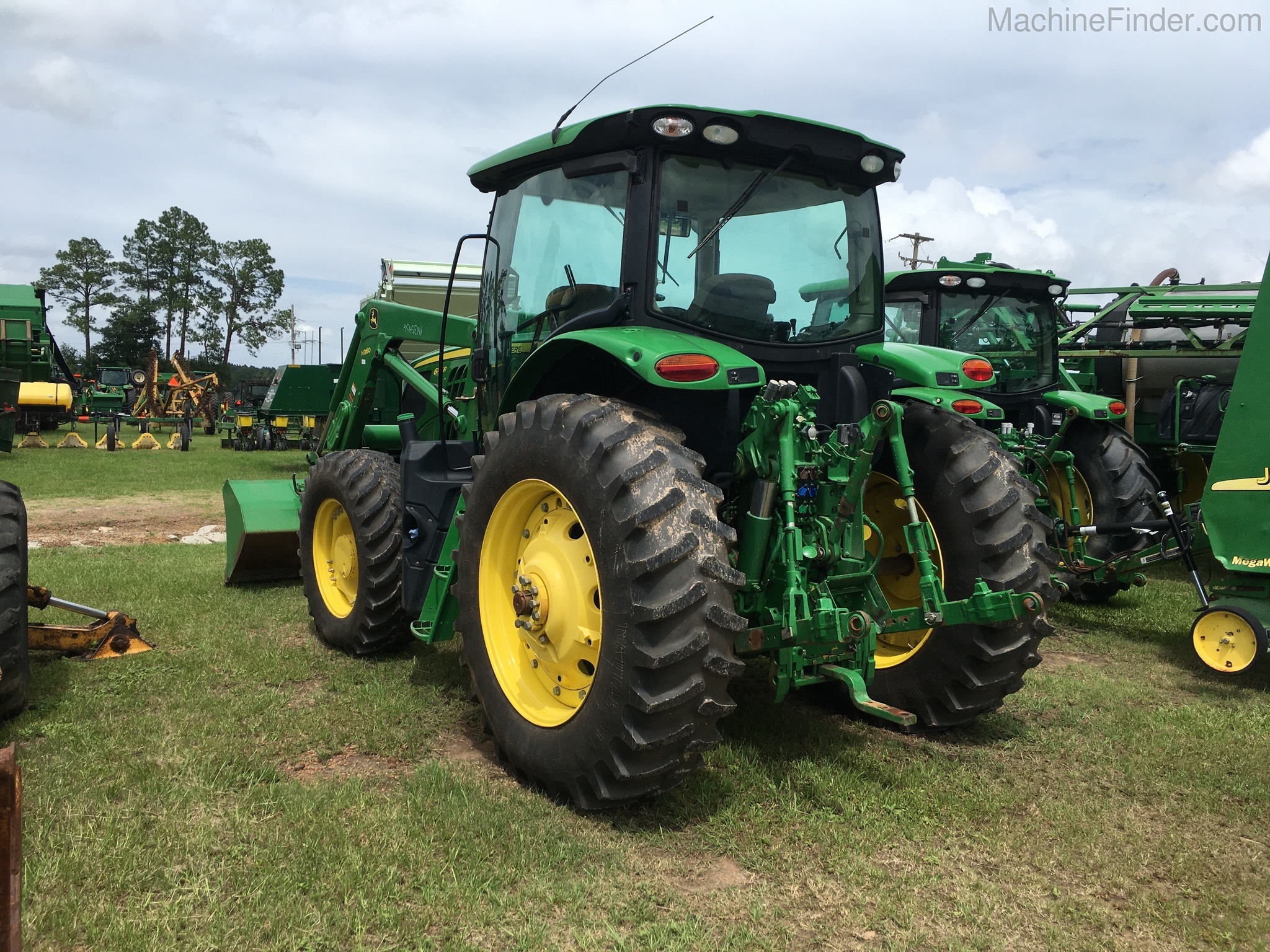 2015 John Deere 6145R Image 2