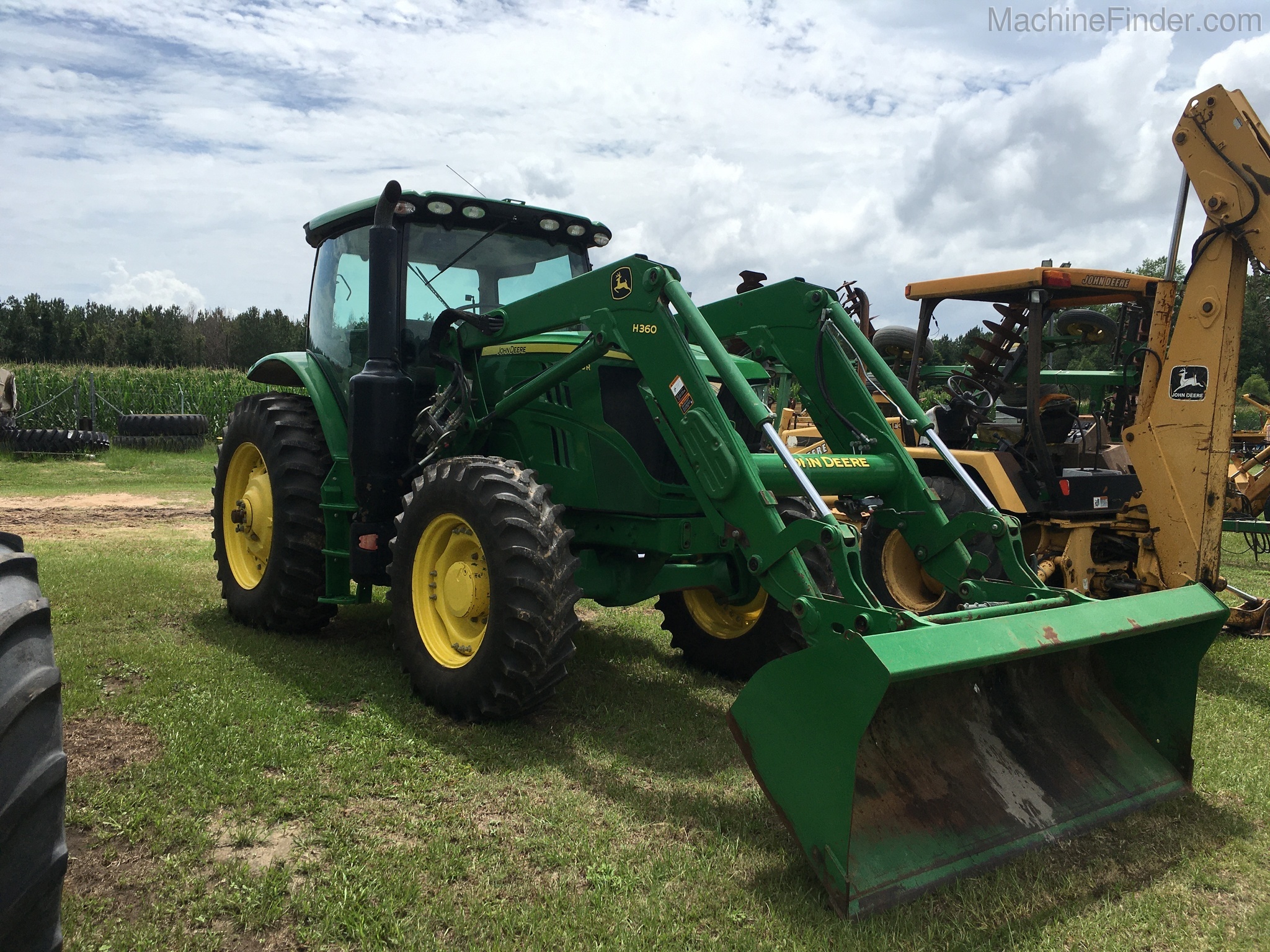 2015 John Deere 6145R Image 1