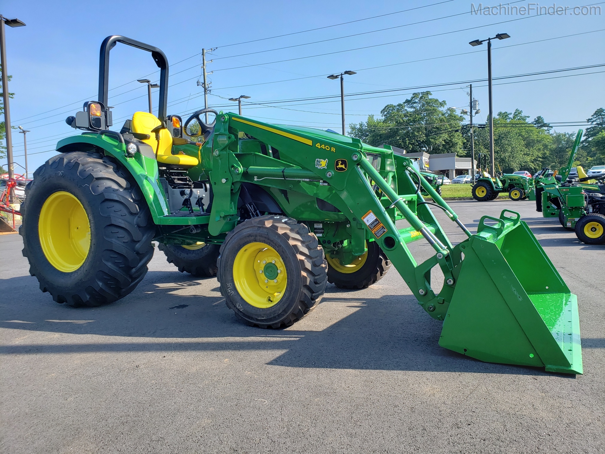 2020 John Deere 4066M Heavy Duty Image 1