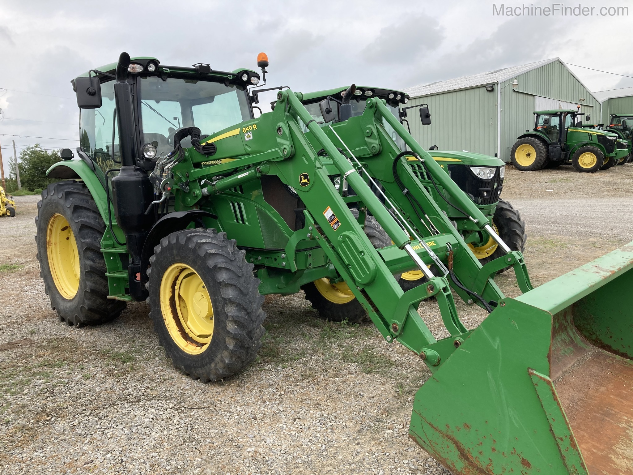 2015 John Deere 6120R Image 1