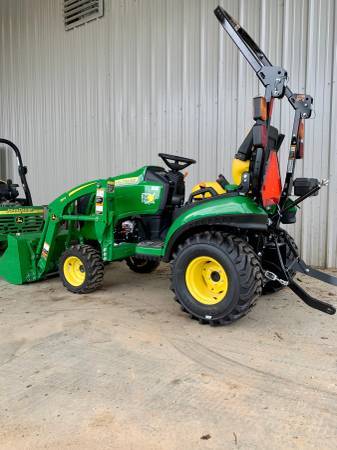 2024 John Deere 1025R Image 10