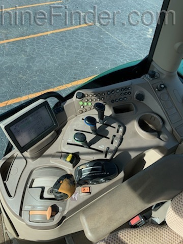 2015 John Deere 6125R Image 4