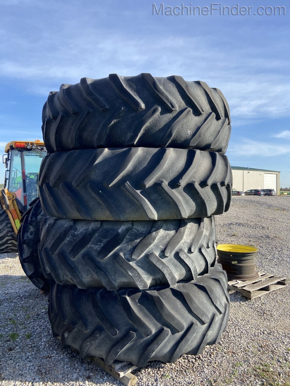 John Deere 650/65R-38 FLOTATION TIRES Image 3
