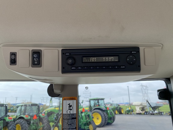 2021 John Deere 6120M-9