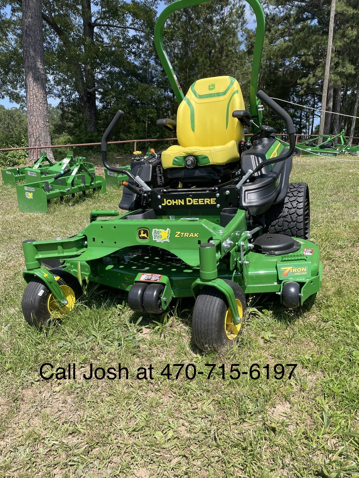 2023 John Deere Z930M Image 1