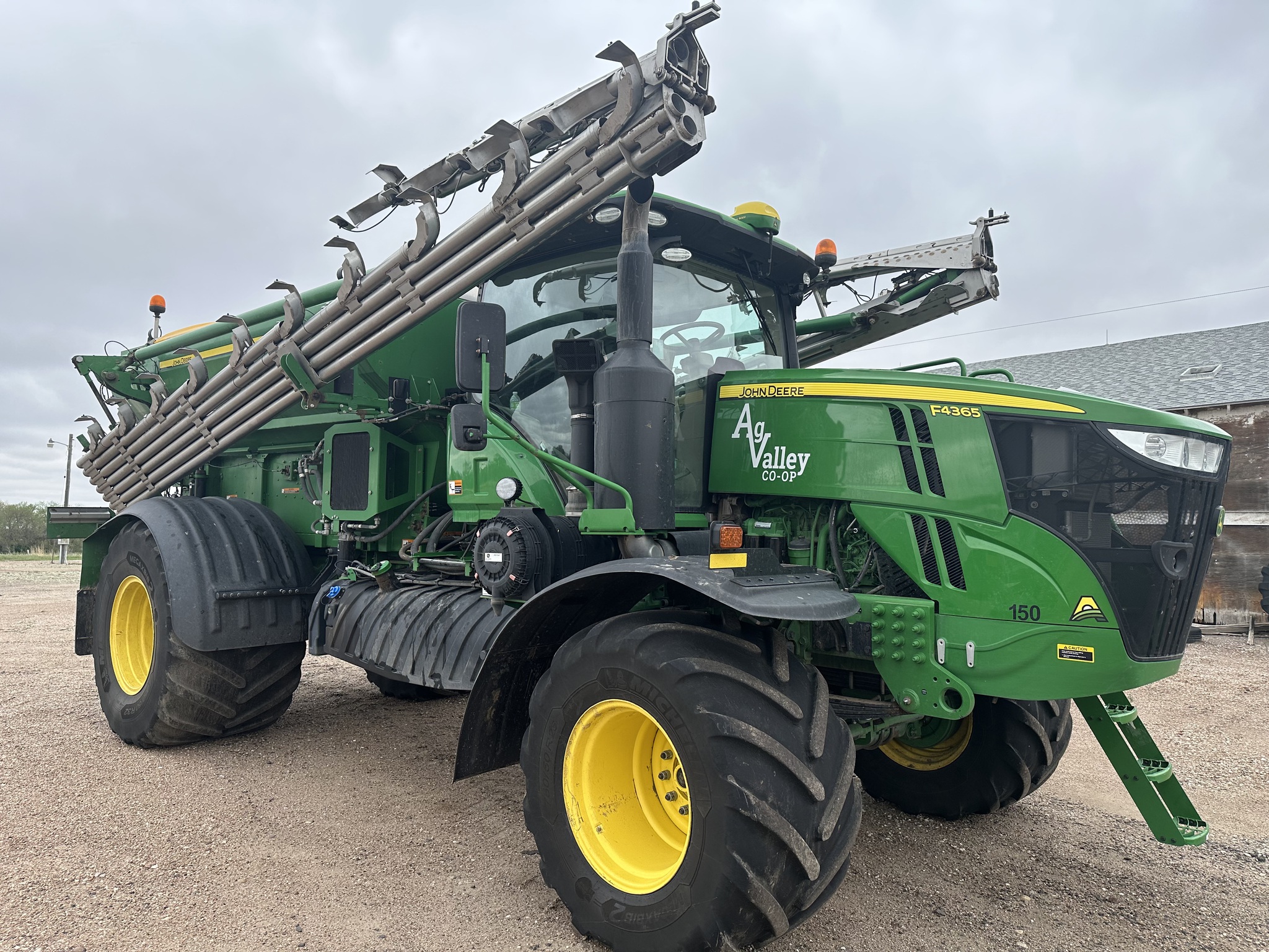 2020 John Deere F4365 Image 1