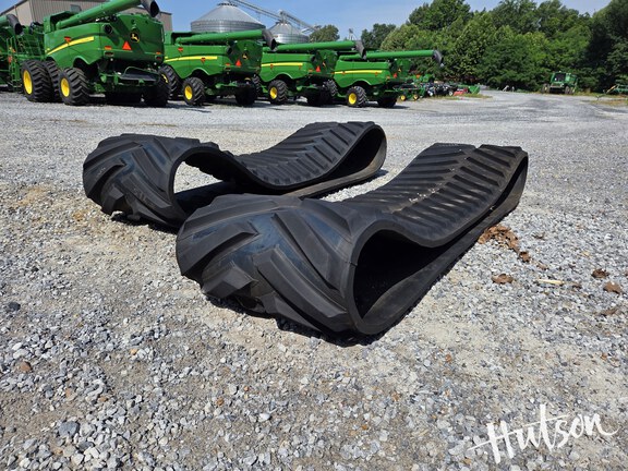 Photo of 2023 Camso 30"  4500 TRACKS