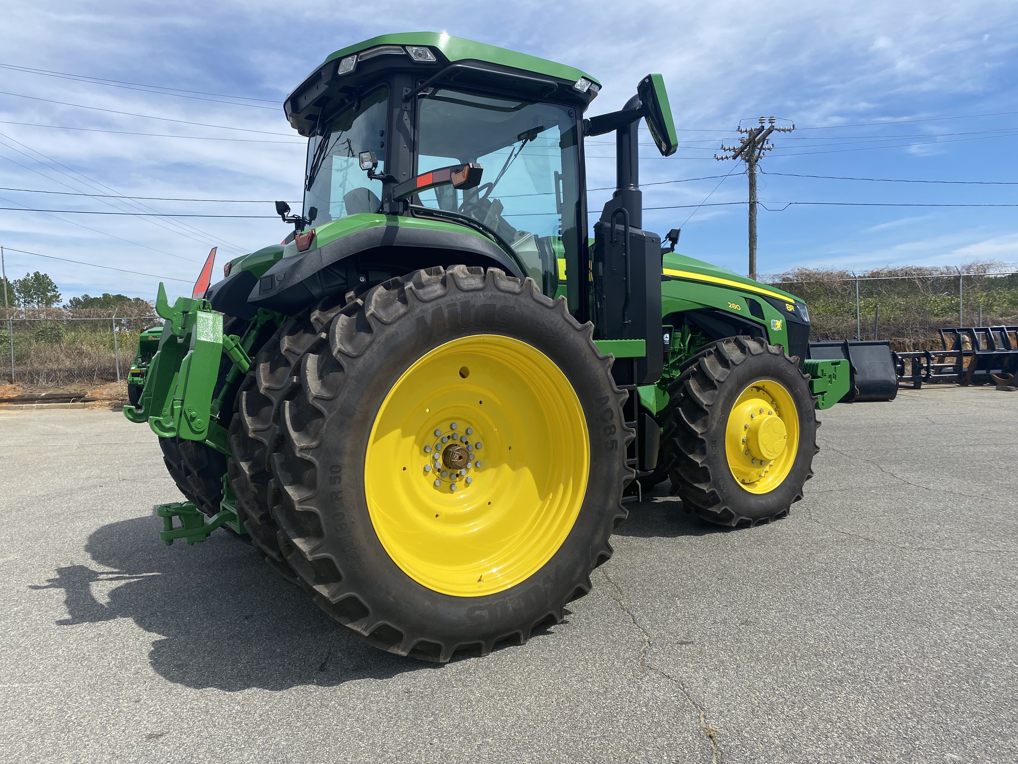 2023 John Deere 8R 280 Image 6