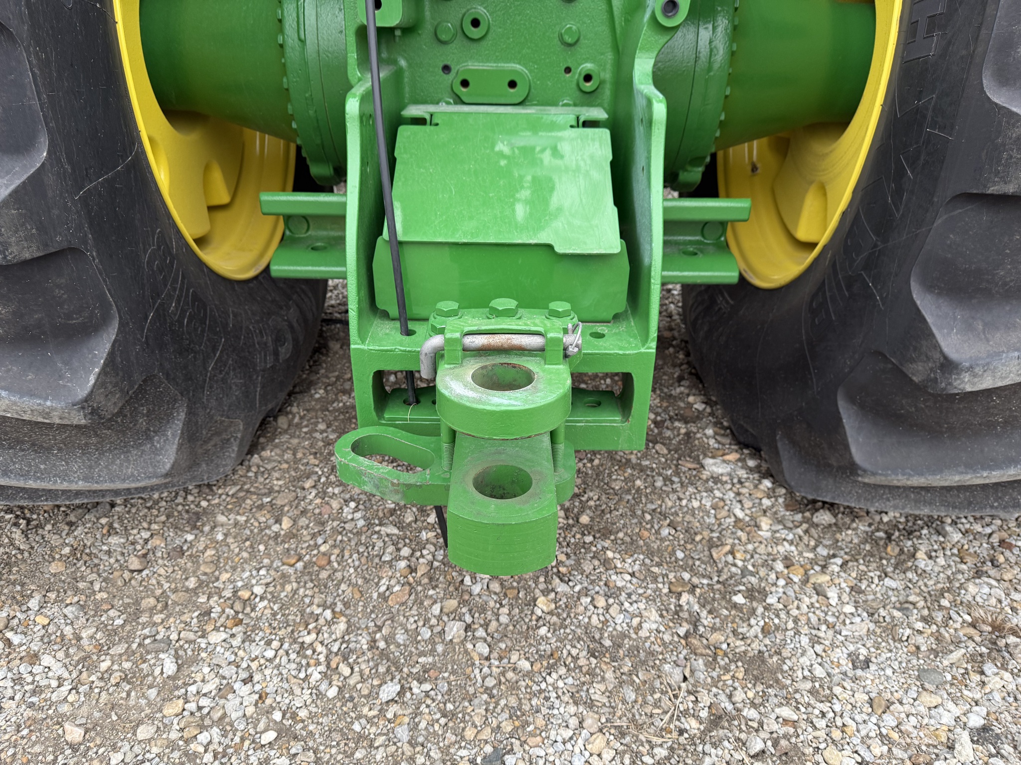  2022 John Deere 9R 640 at Heritage Tractor in Lexington, IL