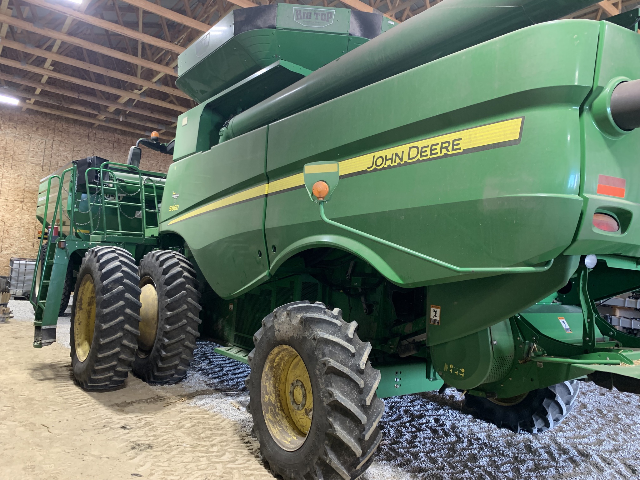 2012 John Deere S660 Image 1