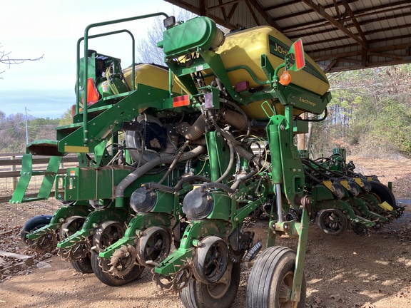 2020 John Deere 1775NT