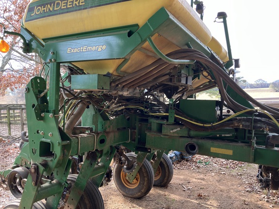 2020 John Deere 1775NT