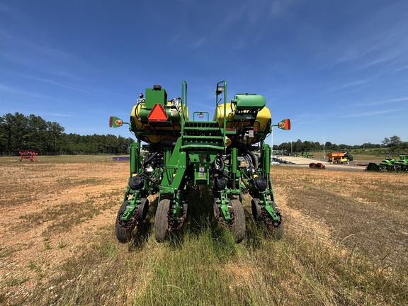 2020 John Deere 1775NT