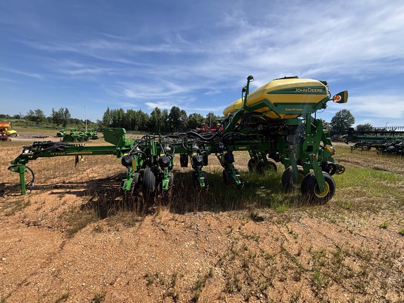 2020 John Deere 1775NT