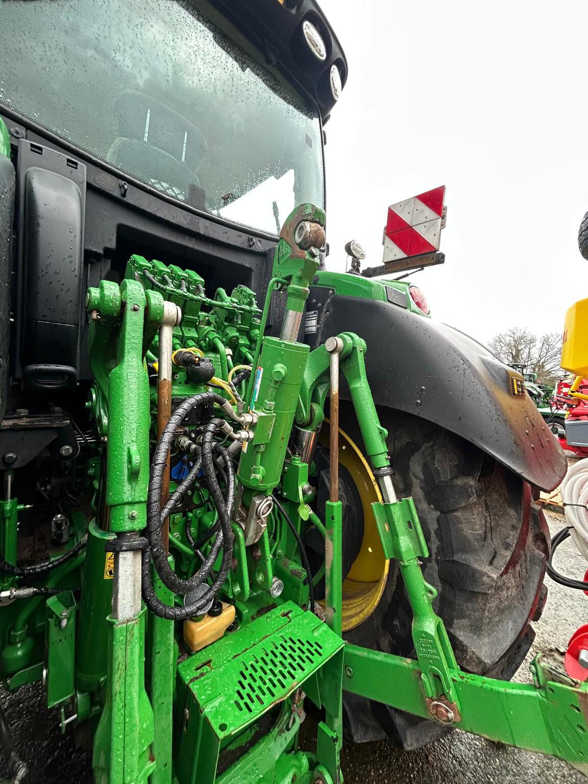 2021 John Deere 6250R