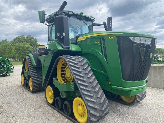  2023 John Deere 9RX 640 at Heritage Tractor in Dixon, IL