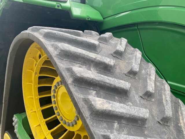  2023 John Deere 9RX 640 at Heritage Tractor in Dixon, IL