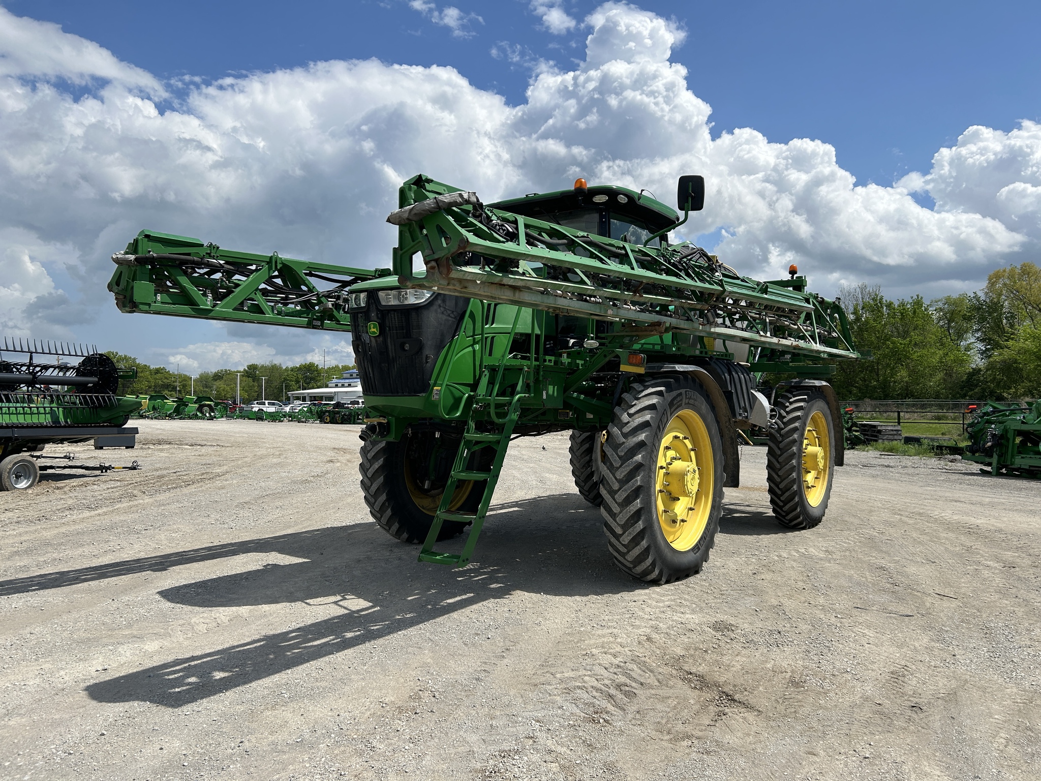  2020 John Deere R4045 at Heritage Tractor in Pittsburg, KS