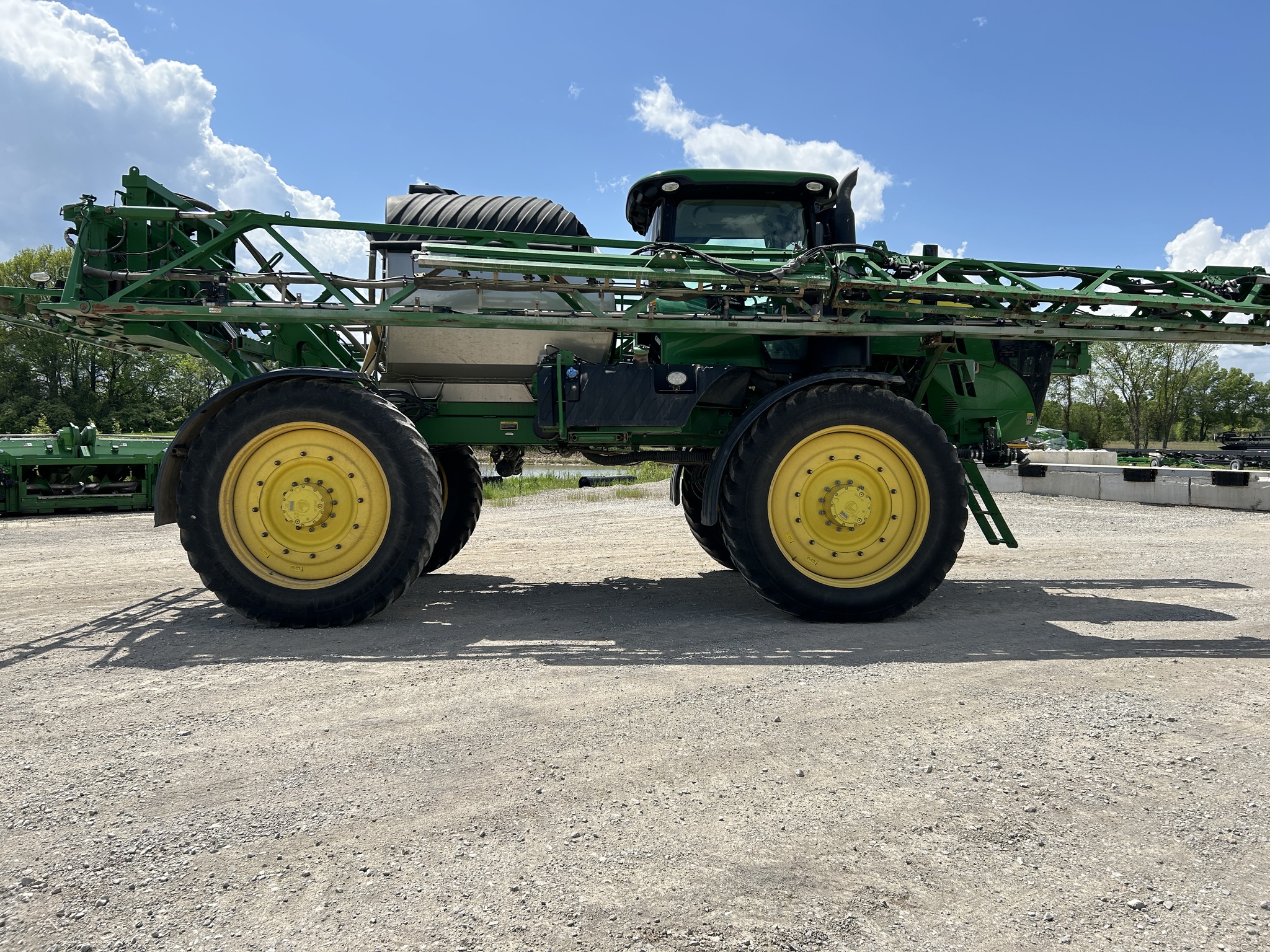  2020 John Deere R4045 at Heritage Tractor in Pittsburg, KS