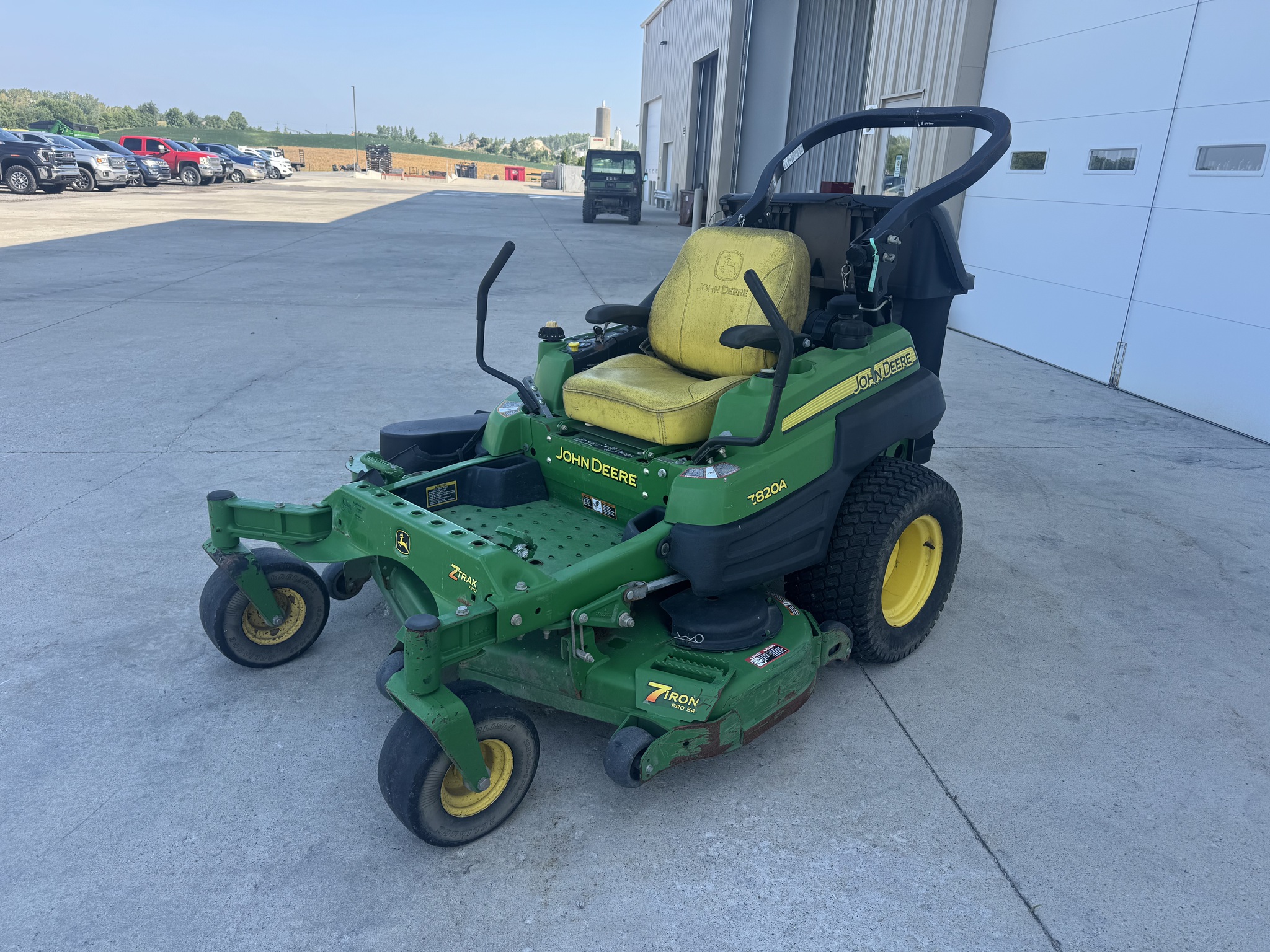 2008 John Deere Z820A Image 3