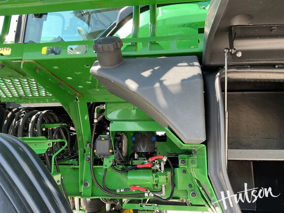 Photo of 2022 John Deere 408R