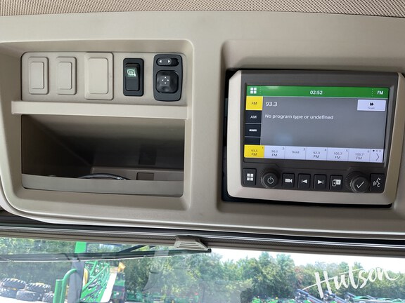 Photo of 2022 John Deere 408R