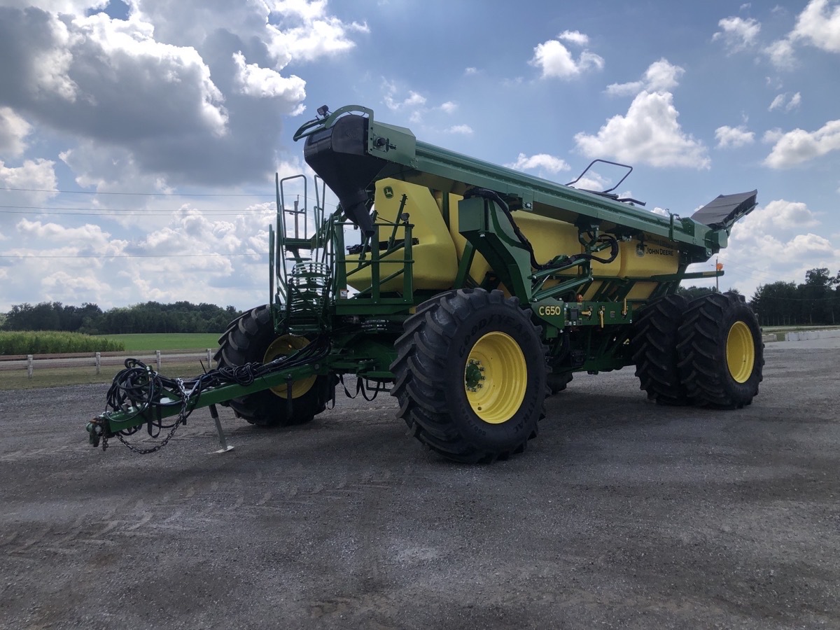 2024 John Deere C650 Image 4