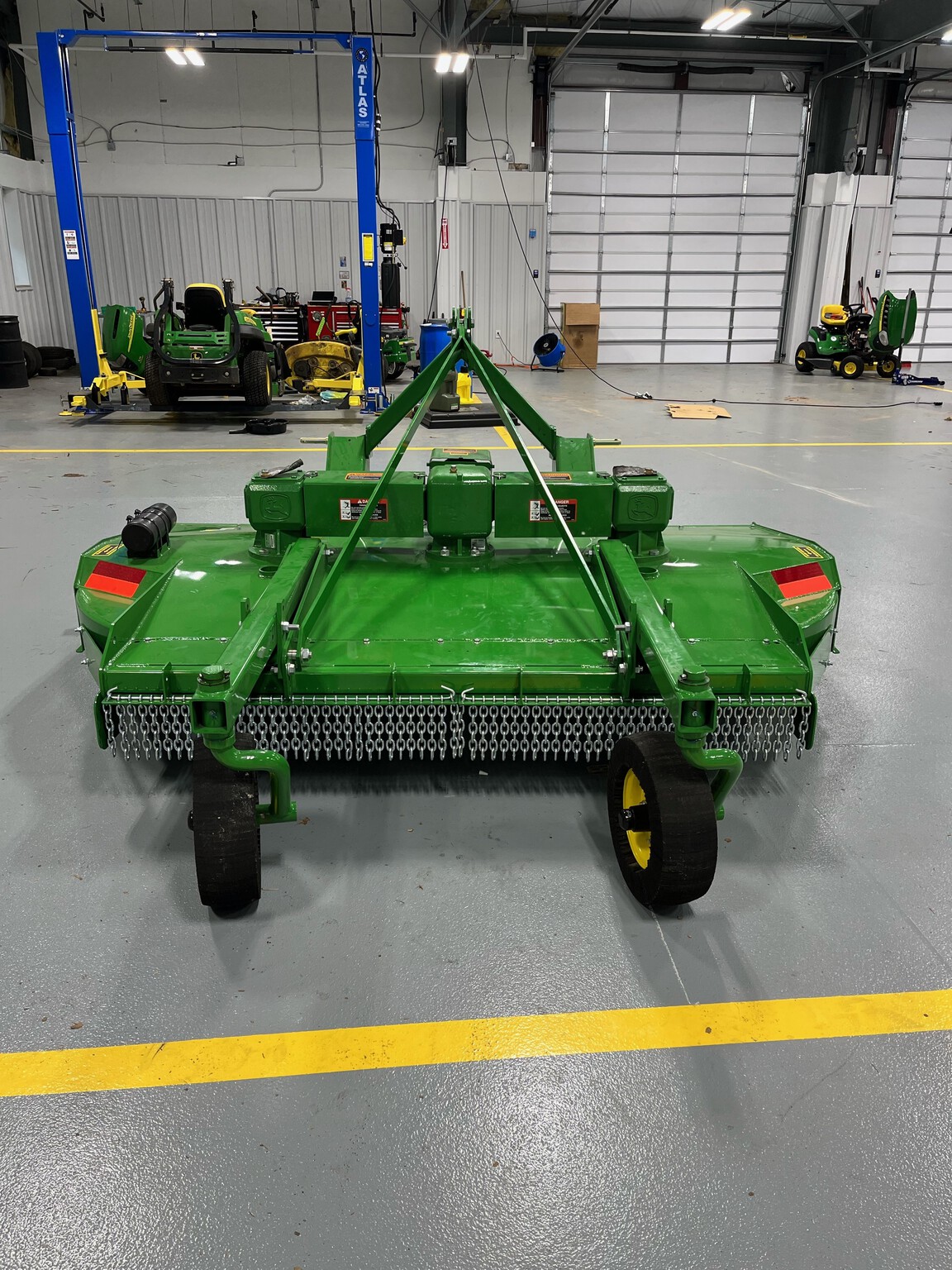 2024 John Deere RC 8M Image 3