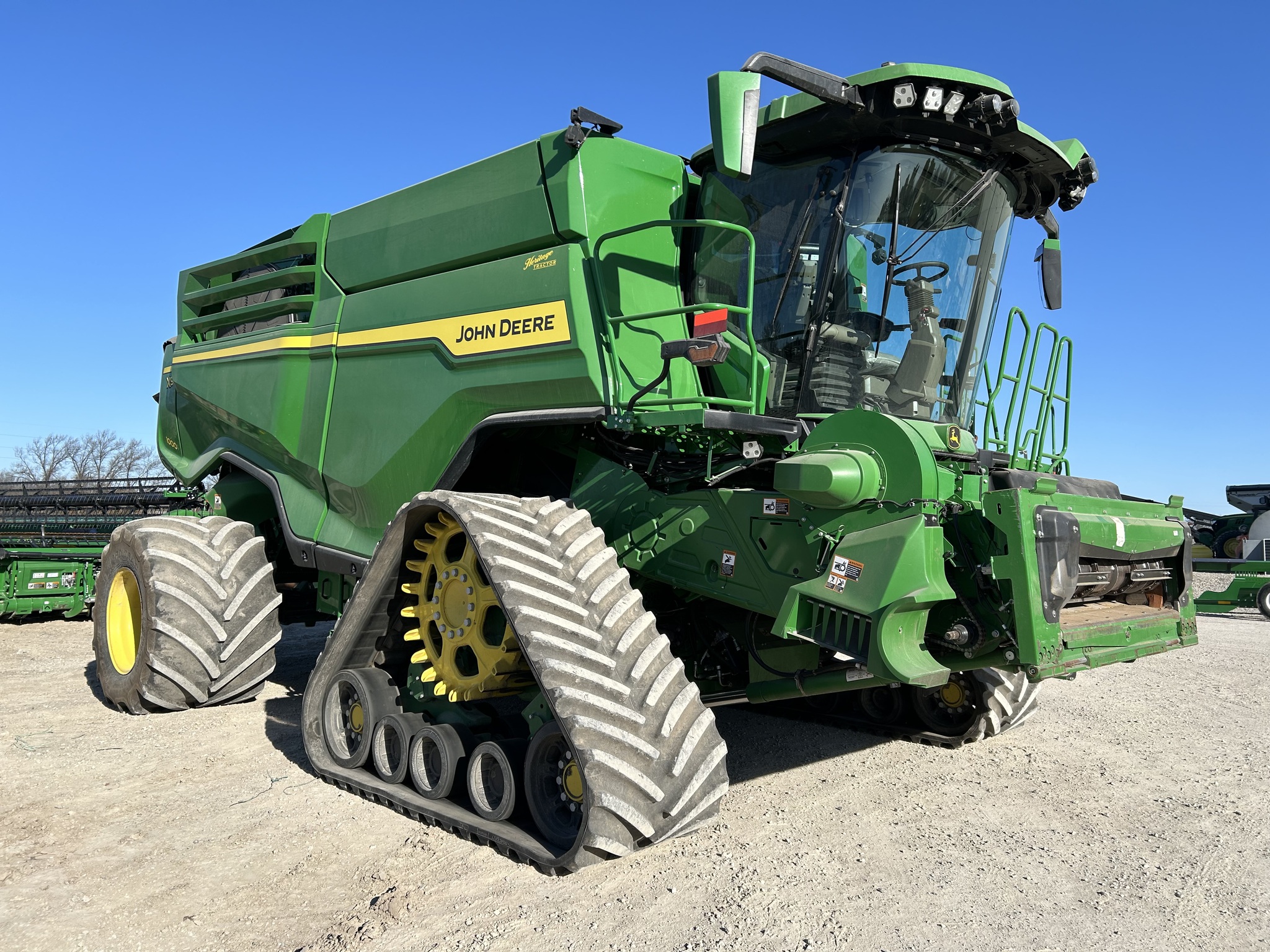  2024 John Deere X9 1000 at Heritage Tractor in Nevada, MO
