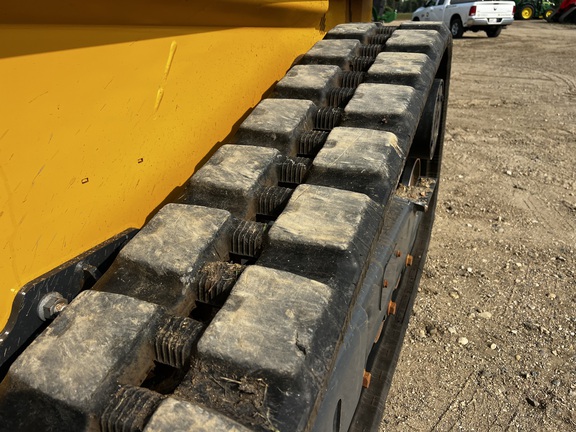 2023 John Deere 325G - Photo8